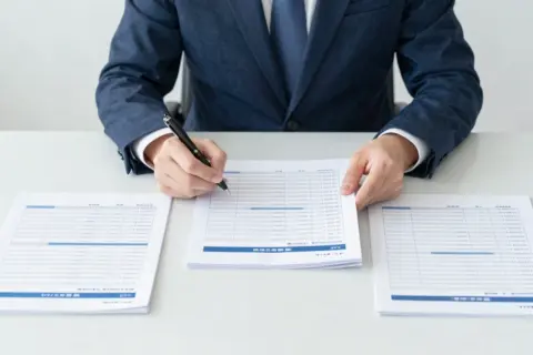 APP开发报价包含服务器费用吗？云资源、域名、证书与后期运维如何预算？